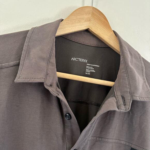 Arc’teryx Relax Fit Short Sleeve Polo Shirt Gray Size Medium ** Read Description - Picture 2 of 12